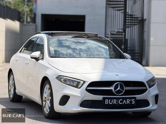 BUR | CAR'S 2020 MERCEDES BENZ A180 PROGRESSİVE / CAM TAVAN