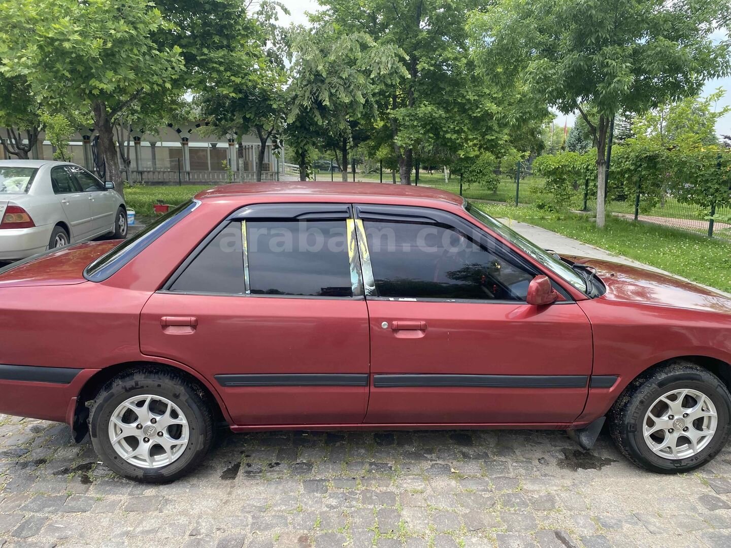 Sahibinden Mazda 323 1.6 GLX 1994 Model 6