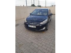 Sahibinden Hyundai Accent Blue 1.4 CVVT Prime 2012 Model  164.500 km Siyah