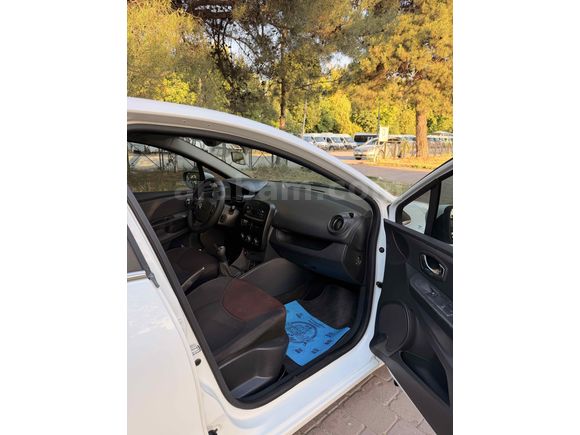 Renault Clio 1.5 Dizel Hatasız Boyasız