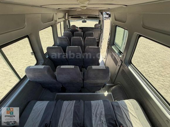 ÜMİT OTO'DA - 2009 MODEL RENAULT MASTER 16+1 YOLCU NAKLİ