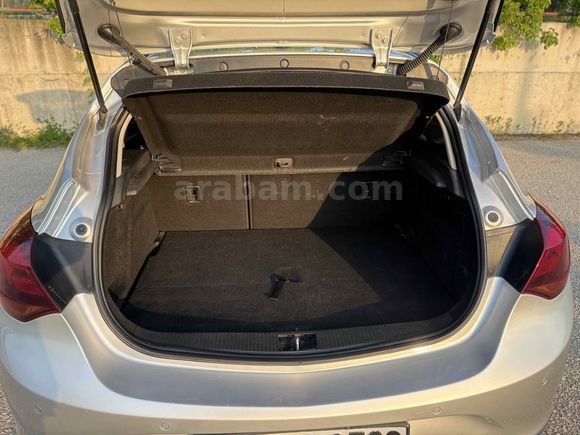 İLK SAHİBİNDEN ASTRA J SPORT 1.6 CDTI 136 HP AĞIR HASARSIZ