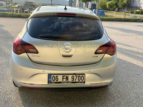 İLK SAHİBİNDEN ASTRA J SPORT 1.6 CDTI 136 HP AĞIR HASARSIZ