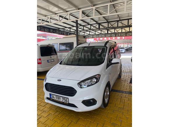 Galeriden Ford Tourneo Courier 1.5 TDCi Delux 2022 Model Van