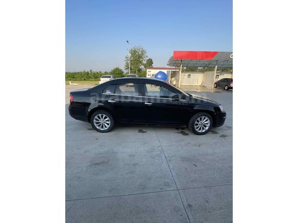Sahibinden Volkswagen Jetta 1.6 Primeline 2007 Model  284.000 km Siyah