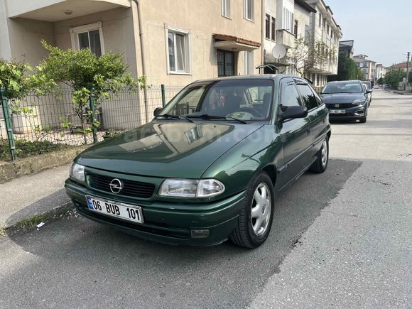 Memurdan Astra F