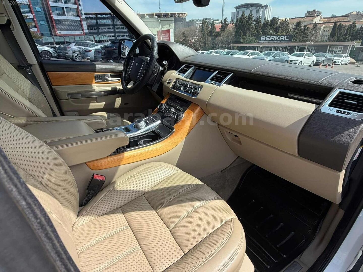 Galeriden Land Rover Range Sport 3.0 SDV6 Premium HSE 2012 Model İstanbul 356.000 km Beyaz 6
