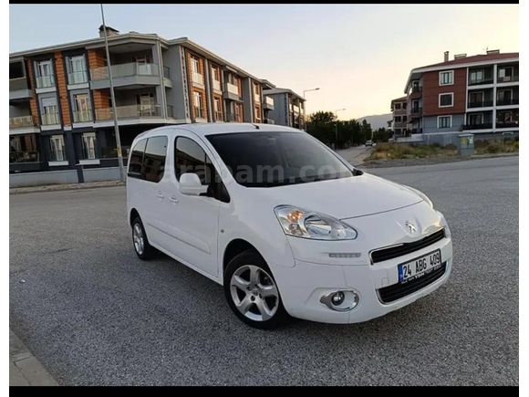 Sahibinden Peugeot Partner 1.6 HDI Active 2012 Model