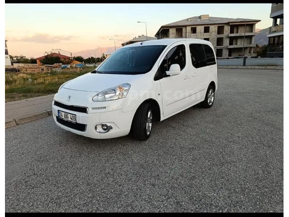 Sahibinden Peugeot Partner 1.6 HDI Active 2012 Model