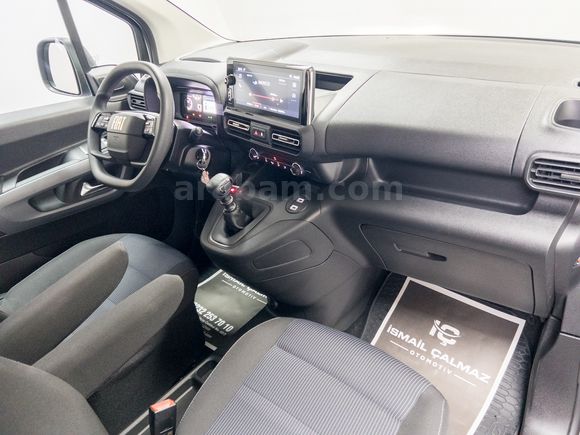 "%0 FAİZ KREDİ"2025 DOBLO COMBI 1.2 PURETECH EASY "HATASIZ"