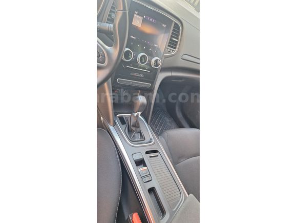 Sahibinden Renault Megane 1.3 TCe Joy Comfort 2024 Model