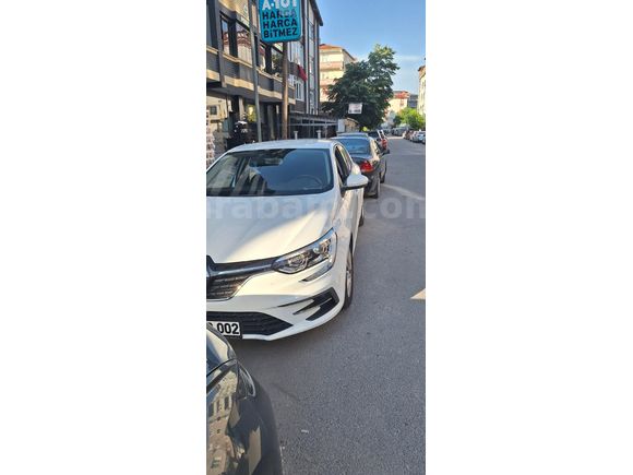 Sahibinden Renault Megane 1.3 TCe Joy Comfort 2024 Model