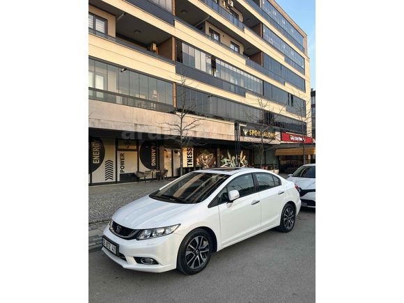 Sahibinden Honda Civic 1.6i VTEC Executive 2015 Model 