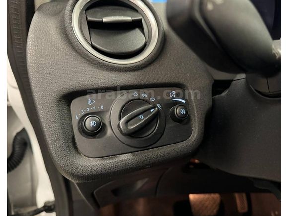 Sahibinden Ford Fiesta 1.6 Titanium 2017 Model 