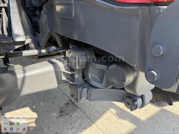 2019 MASSEY 6713 S ÖN KEPÇE ÖN TLS FULL ÖZELİKLİ SIFIR GİBİ TRAK