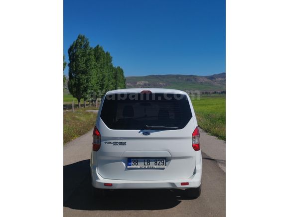 Sahibinden Ford Tourneo Courier 1.6 TDCi Deluxe 2017 Model