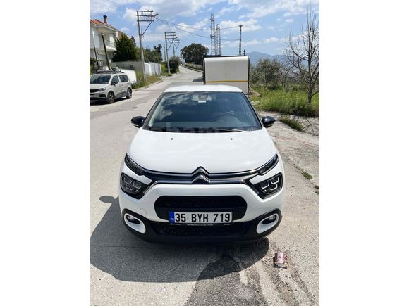 Sahibinden Citroen C3 1.2 PureTech Feel Bold 2023 Model 