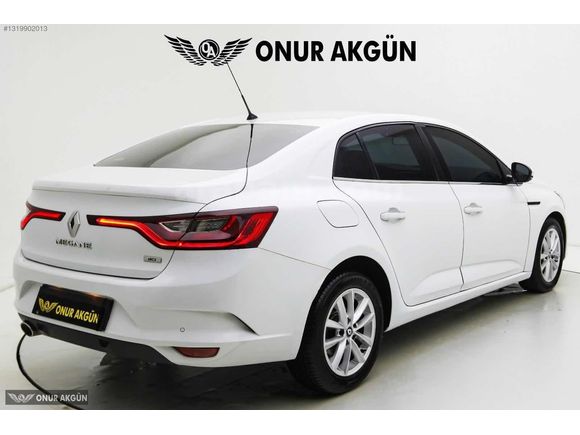 MEGANE 4 TOUCH YETKİLİ SERVİS BAKIMLI HATASIZ