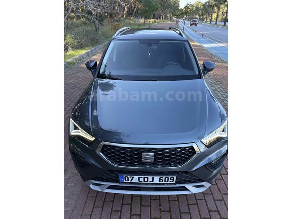 Öğretmenden tertemiz servis bakımlı Seat Ateca 