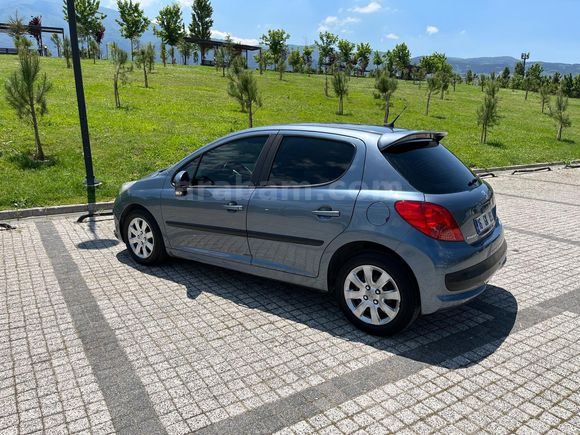 Değişensiz / Peugeot 207 / 203.000 km/  Bakımlı
