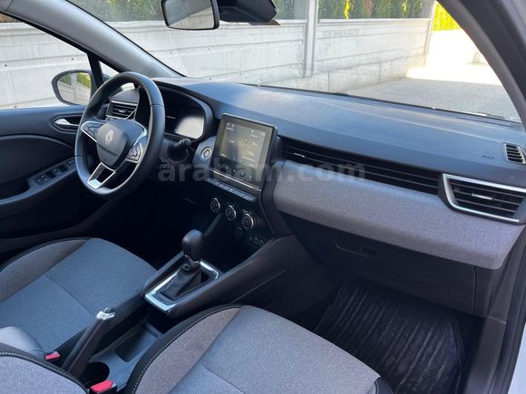 ACİL1219950TL2025 CLİO 1.0 TCe HAYALET ORJINAL OTOMATİK 16000KM