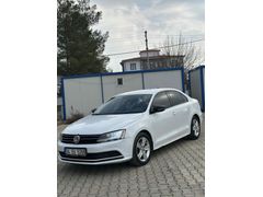 Sahibinden Volkswagen Jetta 1.6 TDi Trendline 2015 Model  270.000 km Beyaz