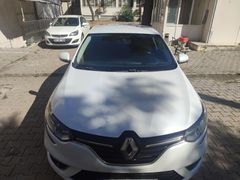 Sahibinden Renault Megane 1.5 dCi Touch 2017 Model  204.000 km Beyaz