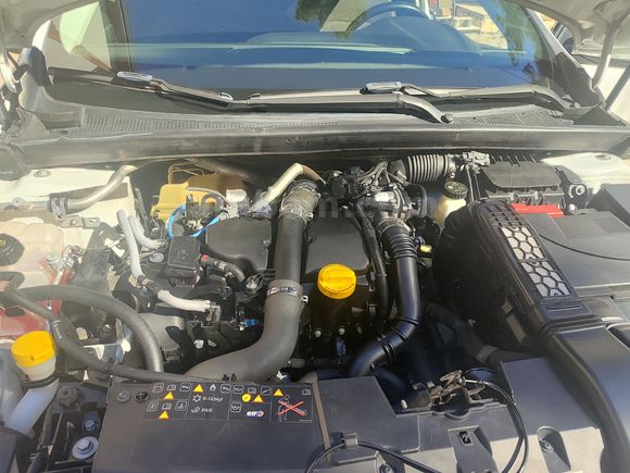 Sahibinden Renault Megane 1.5 dCi Touch 2017 Model  204.000 km Beyaz