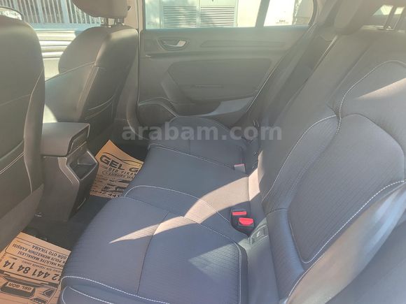 Sahibinden Renault Megane 1.5 dCi Touch 2017 Model  204.000 km Beyaz