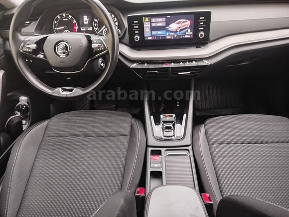2023 MODEL SKODA OCTAVİA  1.0 E-TECH ELİTE DSG   ARAÇ YETKİLİ SERVİS BAKIMLI
