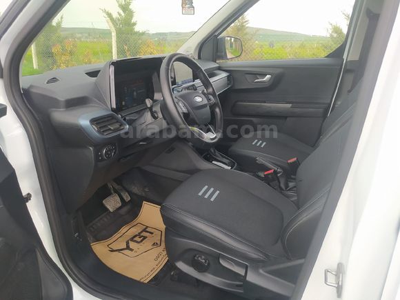 Sahibinden Ford Tourneo Courier 1.0 EcoBoost Active 2024 Model