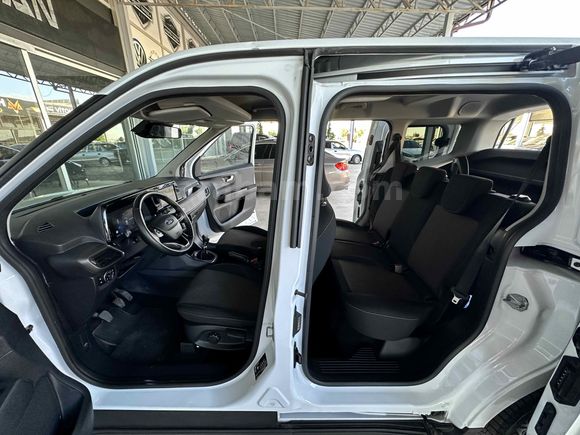 BAHA GÜLCAN DAN FORD TOURNEO COURİER