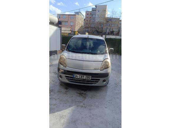 Sahibinden Renault Kangoo Multix 1.5 dCi Authentique 2011 Model