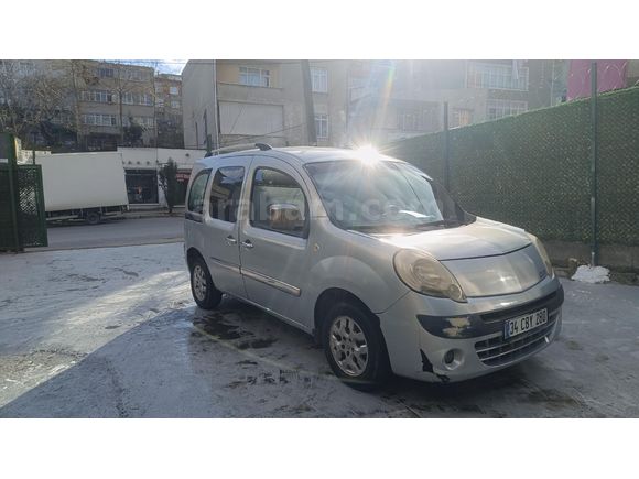 Sahibinden Renault Kangoo Multix 1.5 dCi Authentique 2011 Model