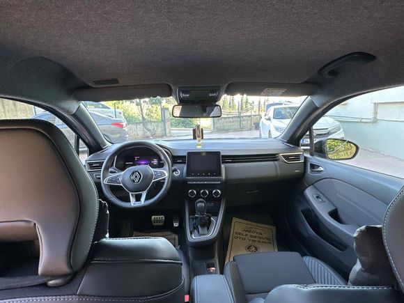 Sahibinden Renault Clio 1.0 TCe Techno Esprit Alpine 2023 Model Kocaeli 38100 km Mineral Gri