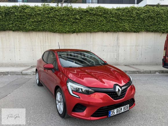 RENAULT CLİO 10 BİN KM'DE OTOMATİK/ TESLA EKRAN/LED FAR/S&S
