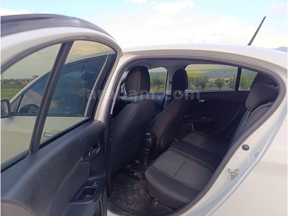 Fiat Egea 1.4 Fire Urban 2022 Model