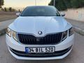 -KETEN- 2019 SKODA OCTAVİA 1.6 TDI STYLE DSG BOYASIZ KAZASIZ MAKYAJLI KASA