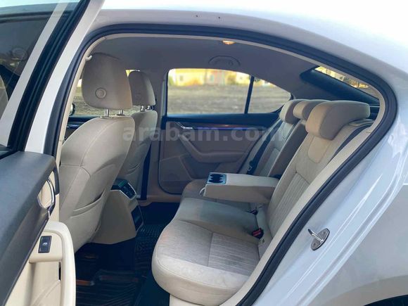 -KETEN- 2019 SKODA OCTAVİA 1.6 TDI STYLE DSG BOYASIZ KAZASIZ MAKYAJLI KASA