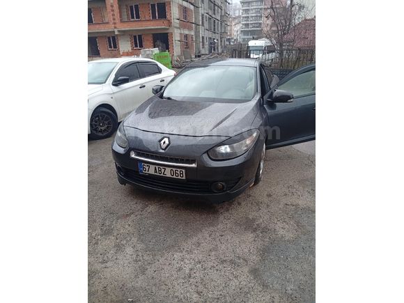 Sahibinden Renault Fluence 1.5 dCi Business 2011 Model