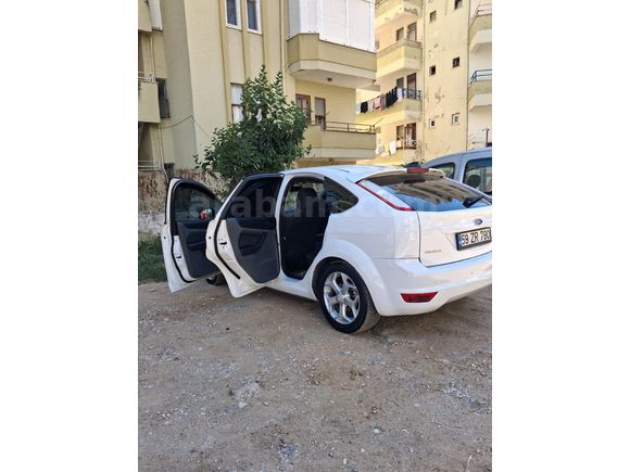 Sahibinden Ford Focus 1.6 Titanium 2010 Model