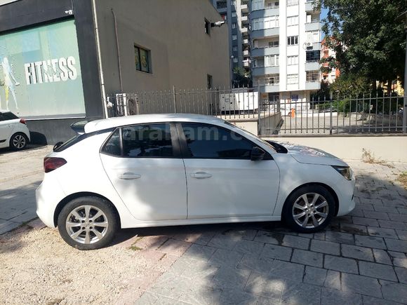 SAHİBİNDEN 17.000 KM'DE DEĞİŞENSİZ EKSTRALI