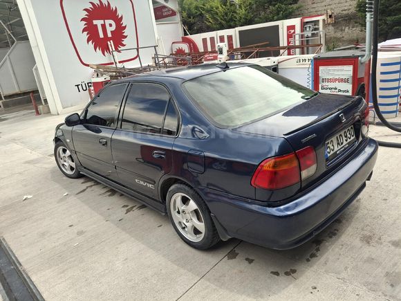Sahibinden Honda Civic 1.4 S 2001 Model  315.000 km Lacivert