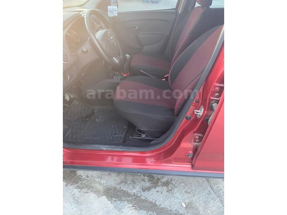 Sahibinden Dacia Sandero 0.9 TCe Stepway Ambiance 2013 Model  237.000 km Kırmızı