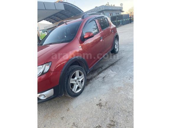 Sahibinden Dacia Sandero 0.9 TCe Stepway Ambiance 2013 Model  237.000 km Kırmızı