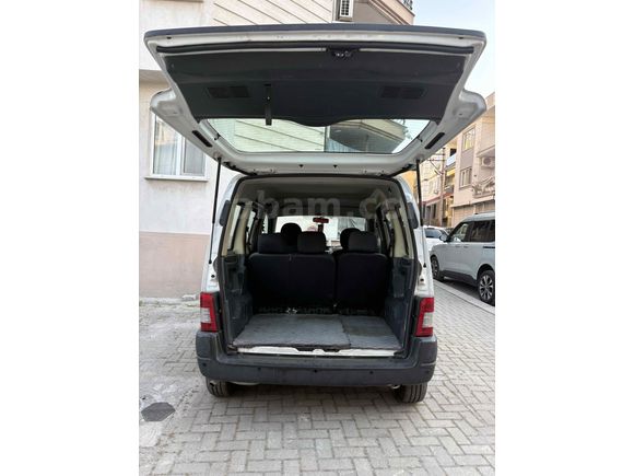 Sahibinden Citroen Berlingo 1.9 D 2003 Model 