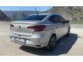 Sahibinden Renault Taliant 1.0 T Touch 2023 Model  60.000 km Gri (Gümüş)