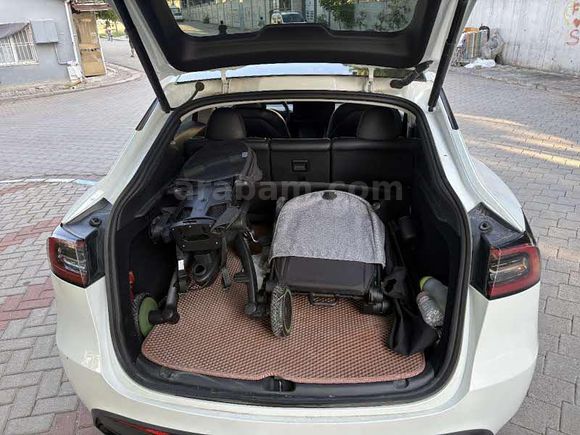 Sahibinden Tesla Model Y Long Range AWD 2023 Model