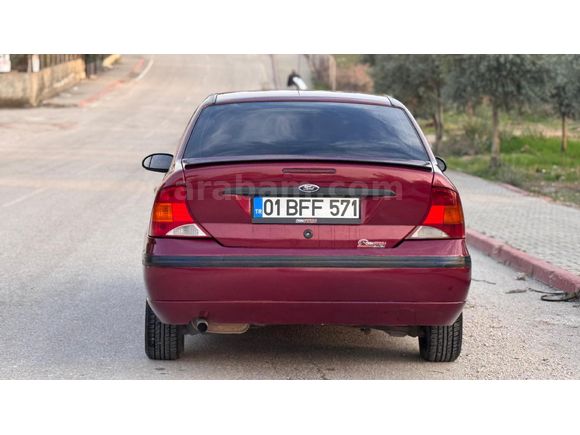 Sahibinden Ford Focus 1.6 Comfort 2004 Model  293.000 km Bordo