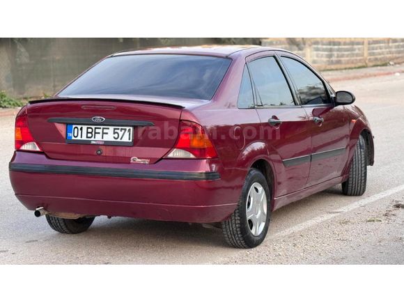 Sahibinden Ford Focus 1.6 Comfort 2004 Model  293.000 km Bordo